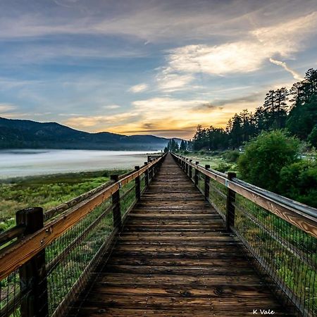Апарт готель Golden Bear Inc Біг-Бер-Лейк Екстер'єр фото